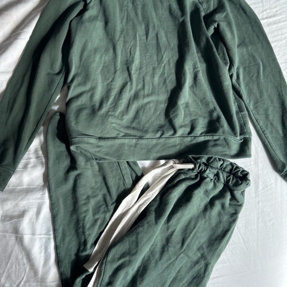 Green plain Jane Lounge Set